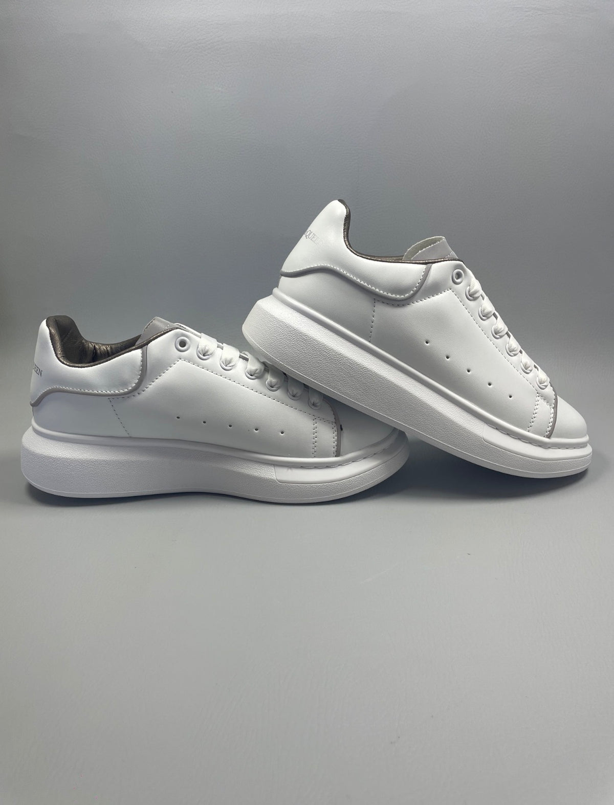 Alexander McQueen Oversized Sneaker 'White Reflective'