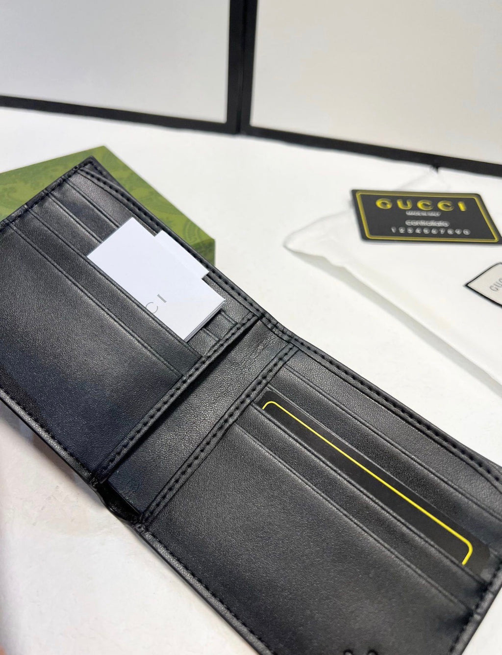 Gucci GG Supreme Bee Black Bifold Leather Wallet